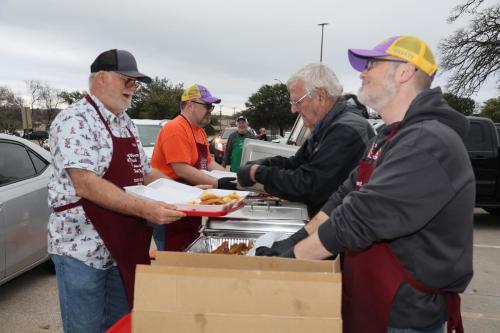Men's Club Fish Fry Men Working